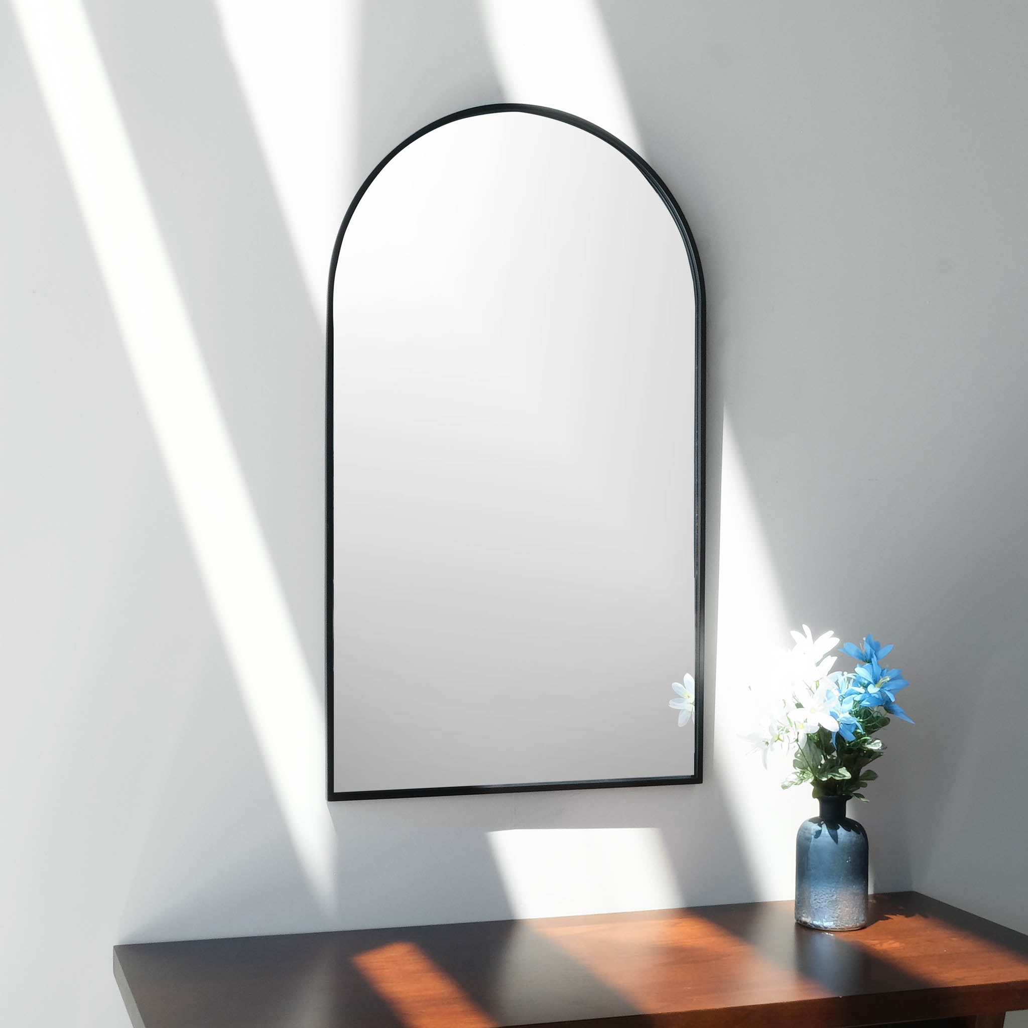 Florence Black Arch Mirror, 22"x38"