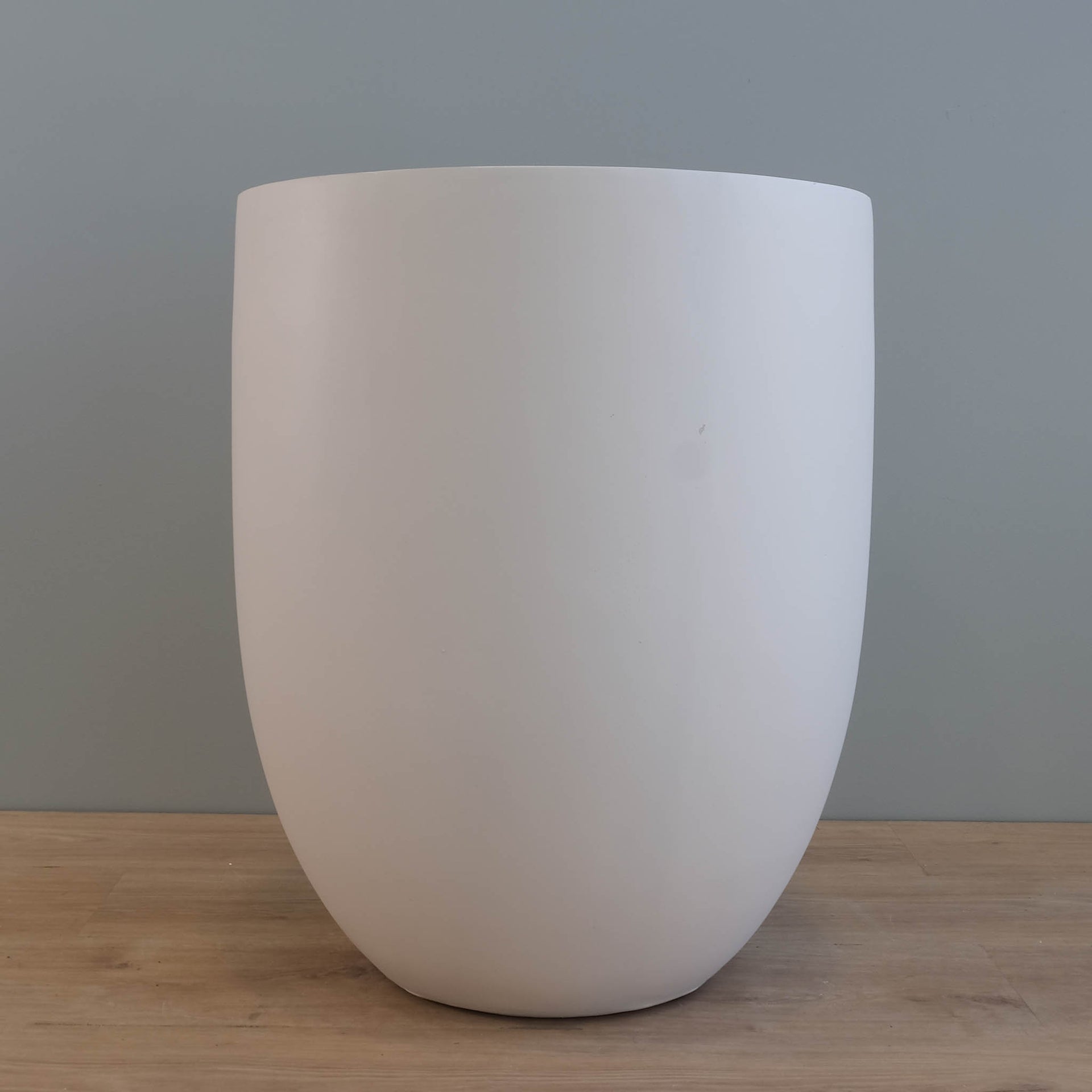 Clay Salma planter