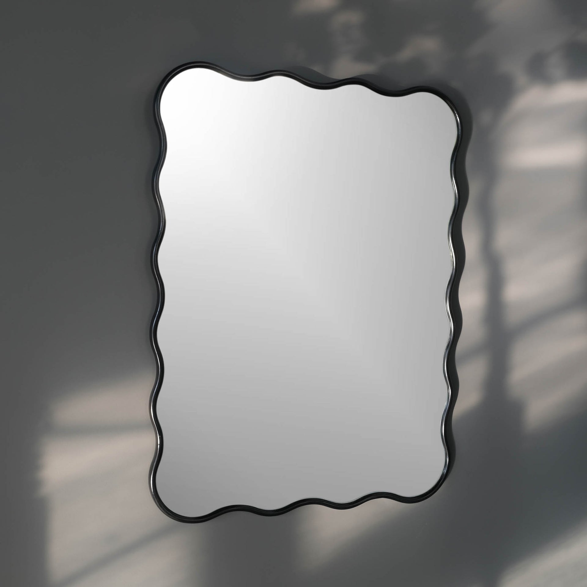 side view of mirror